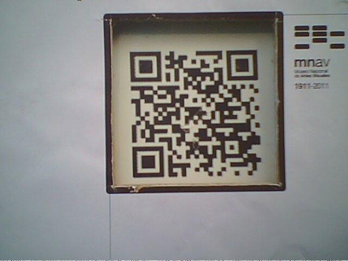  - Demostración de uso del Lector  de QR - Museo Nacional de Artes Visuales